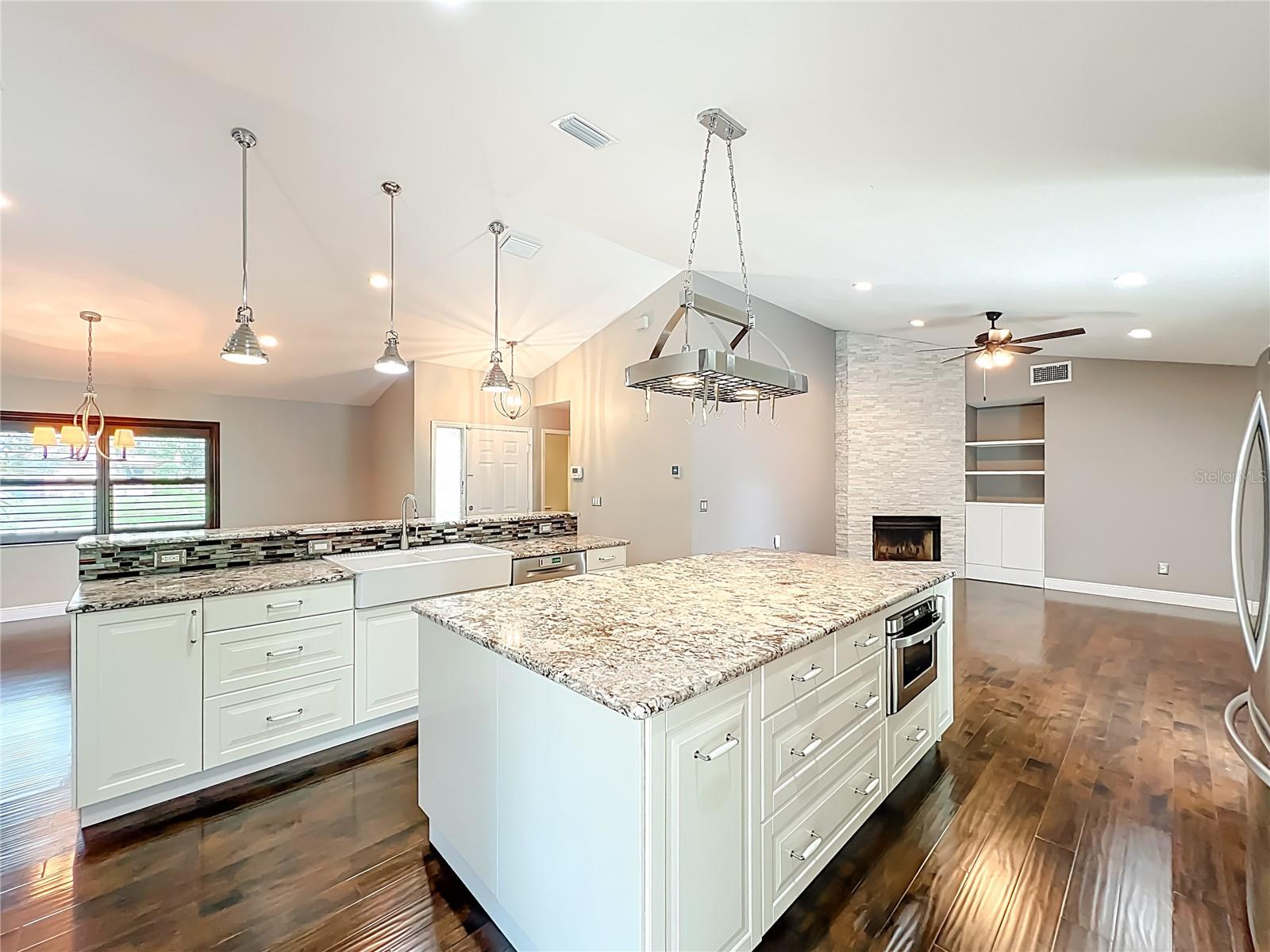 Image 13 of 61 For 9134 Sabal Palm Circle