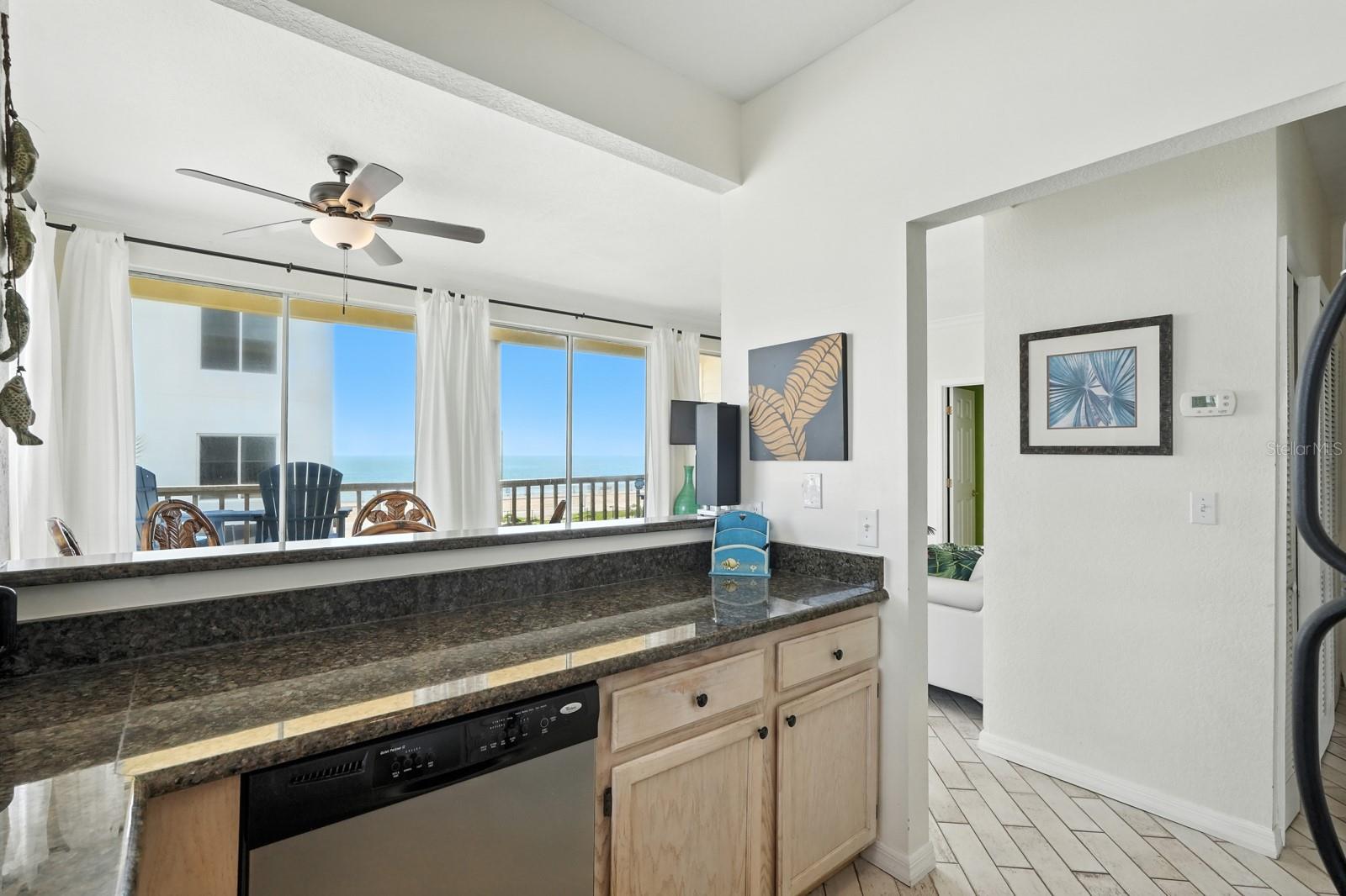 Image 7 of 34 For 6612 Atlantic Avenue 101