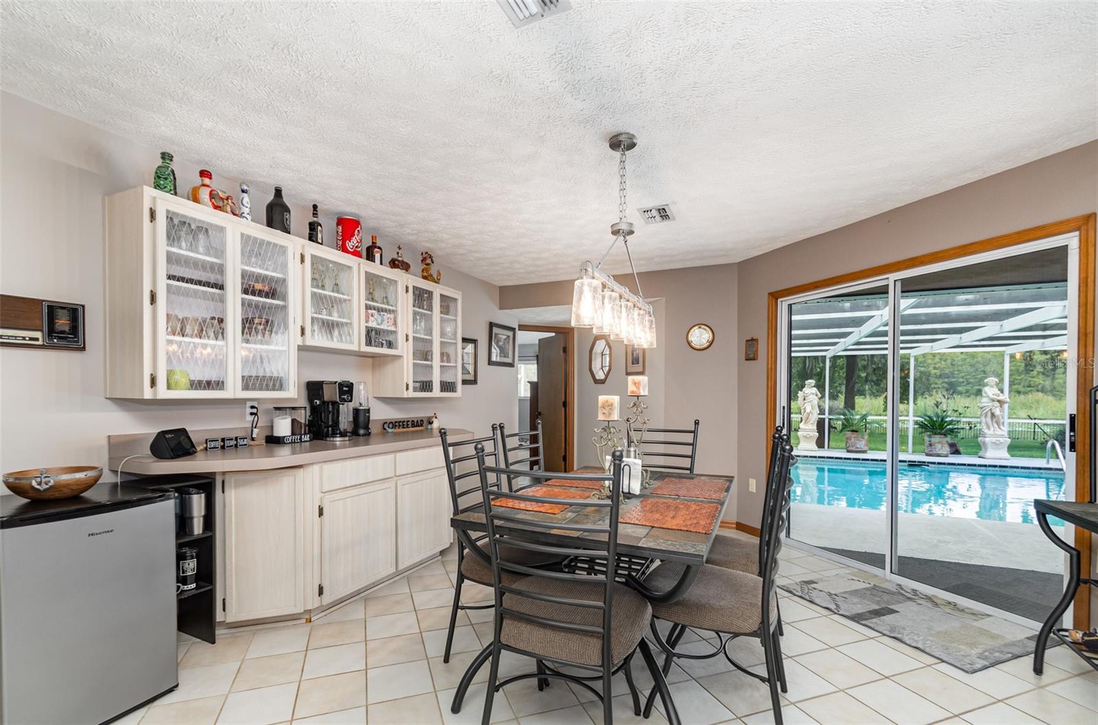 Image 10 of 31 For 10417 Cypress Road