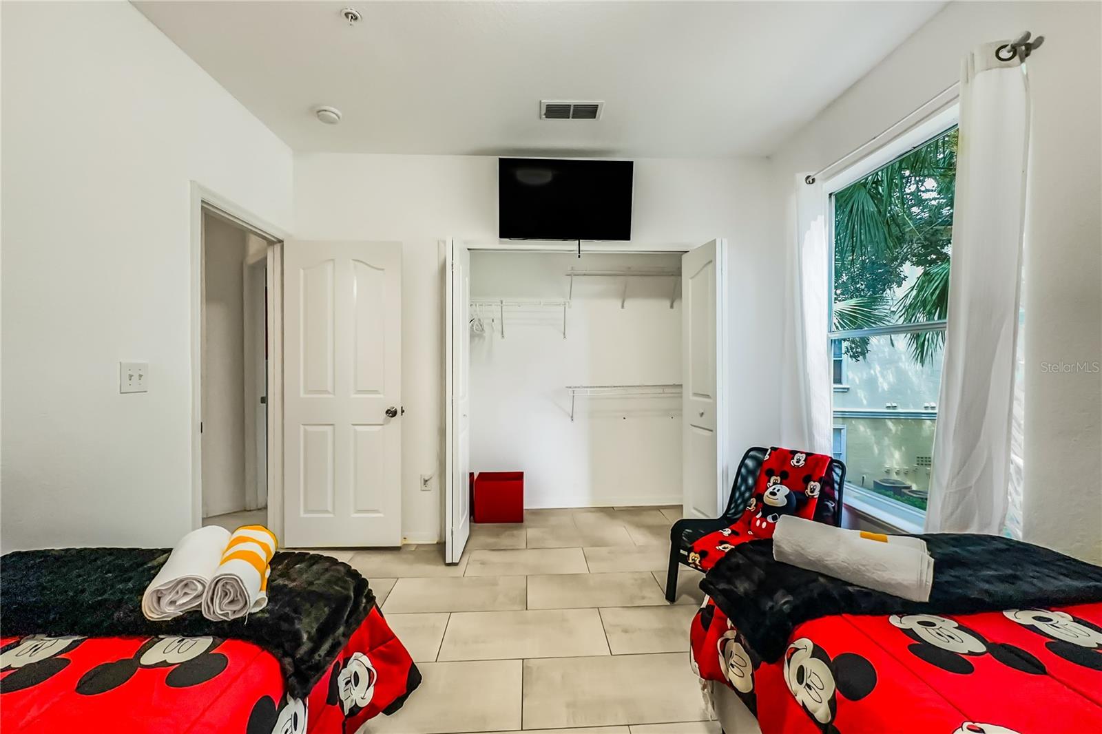 Image 30 of 44 For 8836 Dunes Court 208