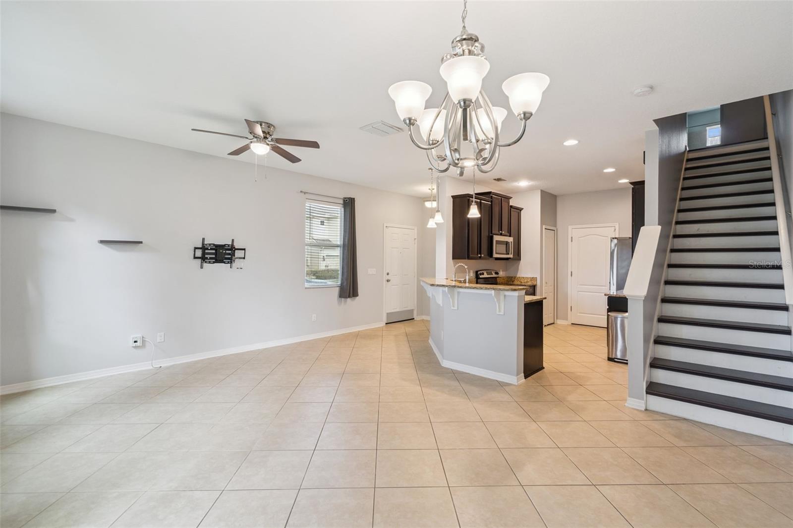 Image 8 of 33 For 241 Windflower Way
