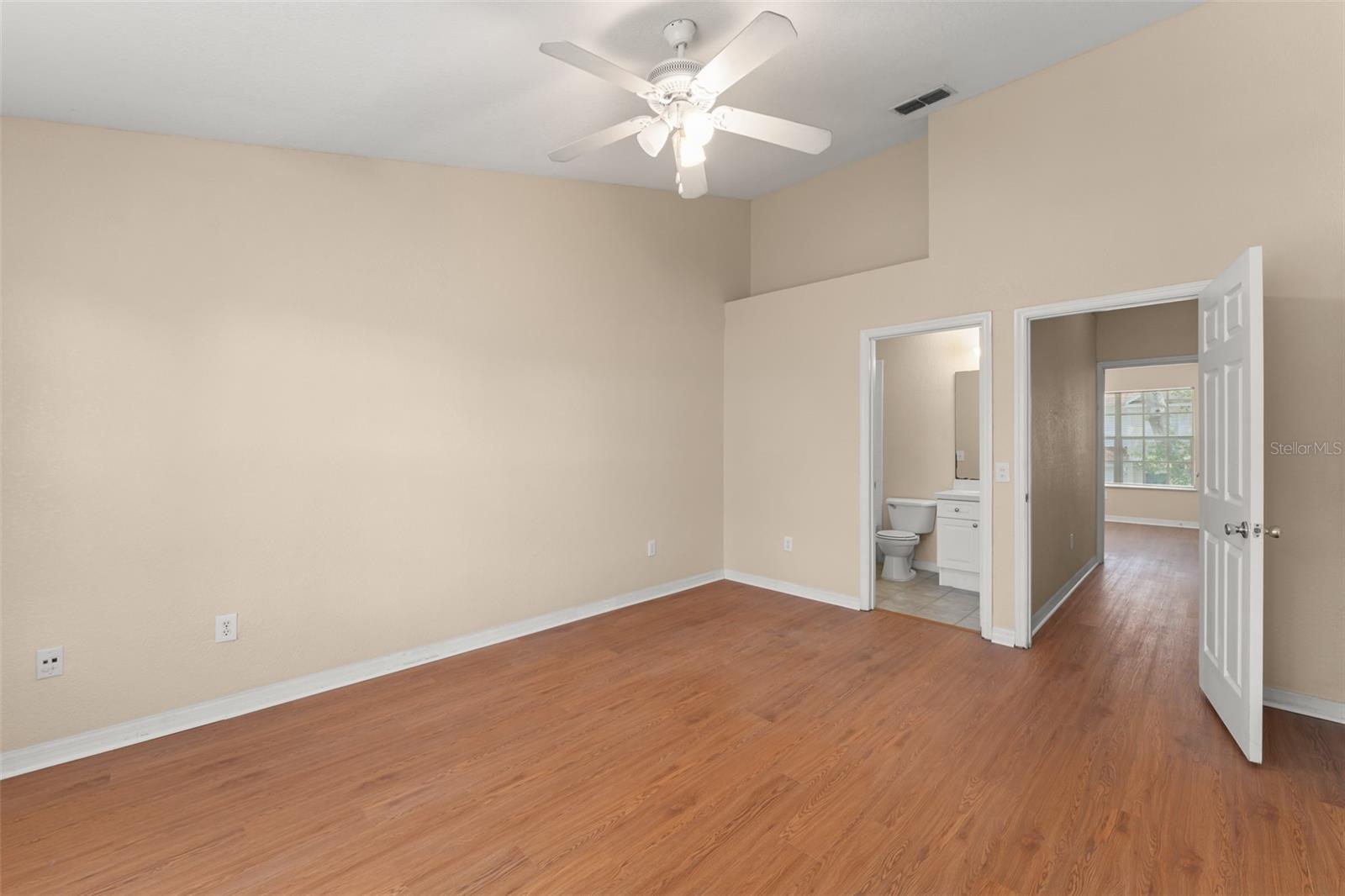 Image 23 of 34 For 4206 Plantation Cove Drive