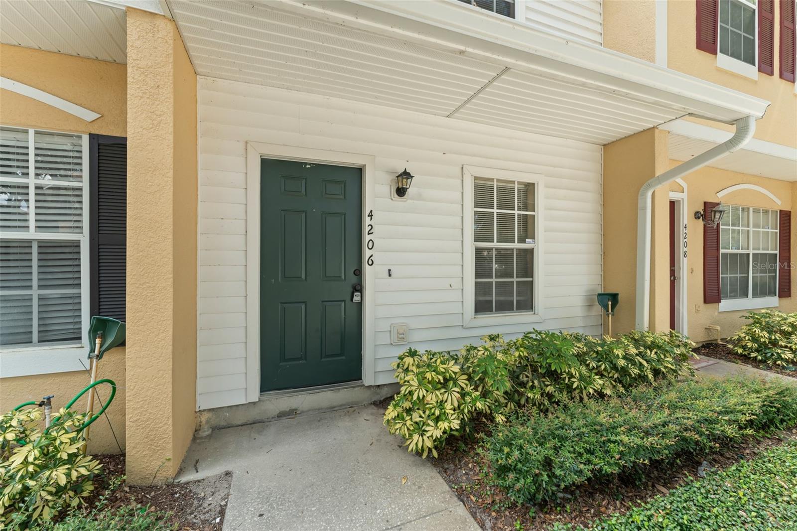 Image 3 of 34 For 4206 Plantation Cove Drive