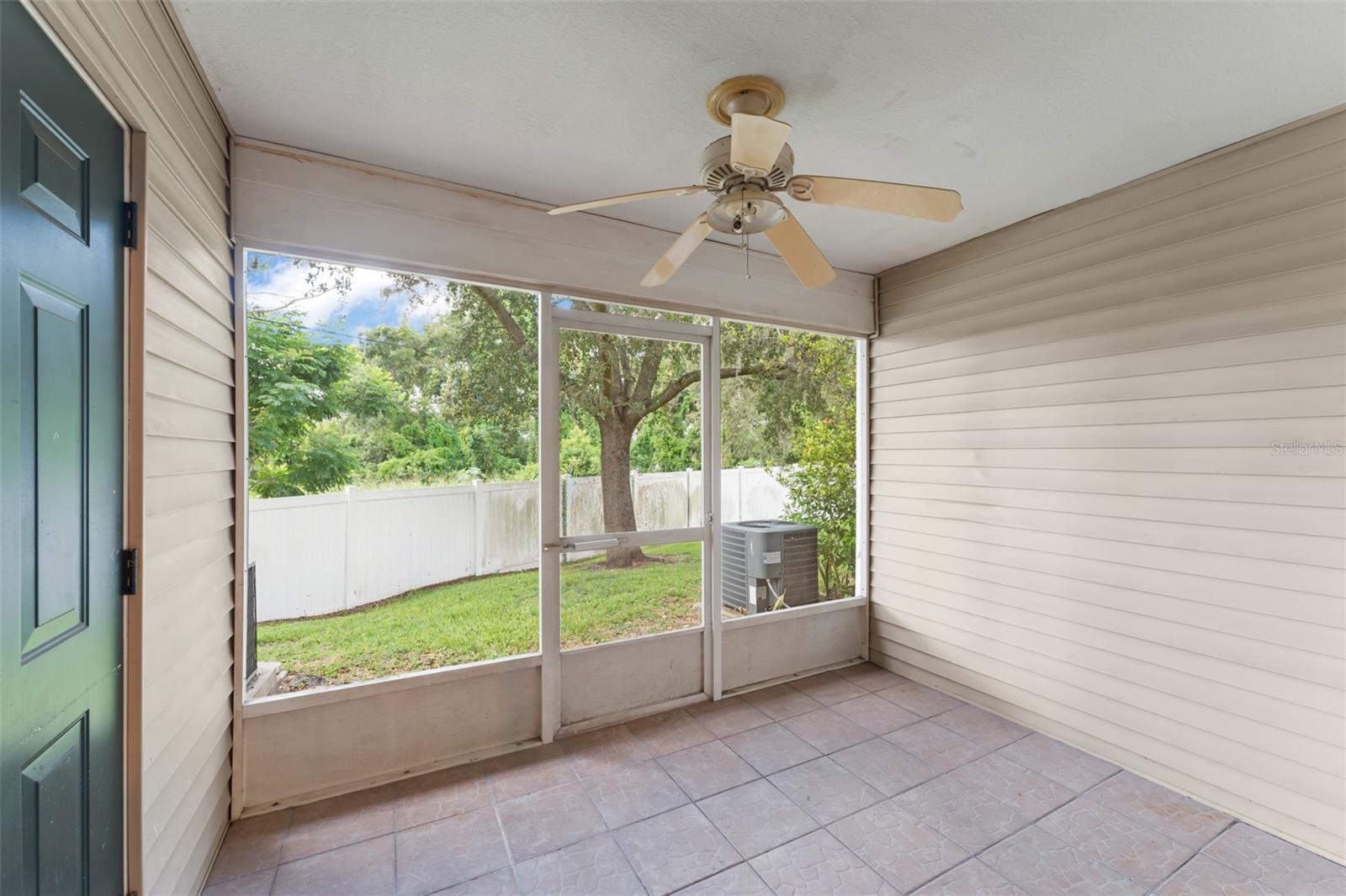 Image 32 of 34 For 4206 Plantation Cove Drive