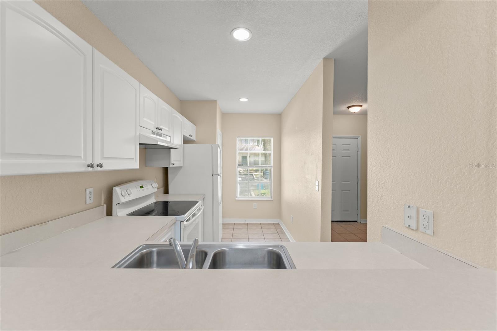 Image 6 of 34 For 4206 Plantation Cove Drive
