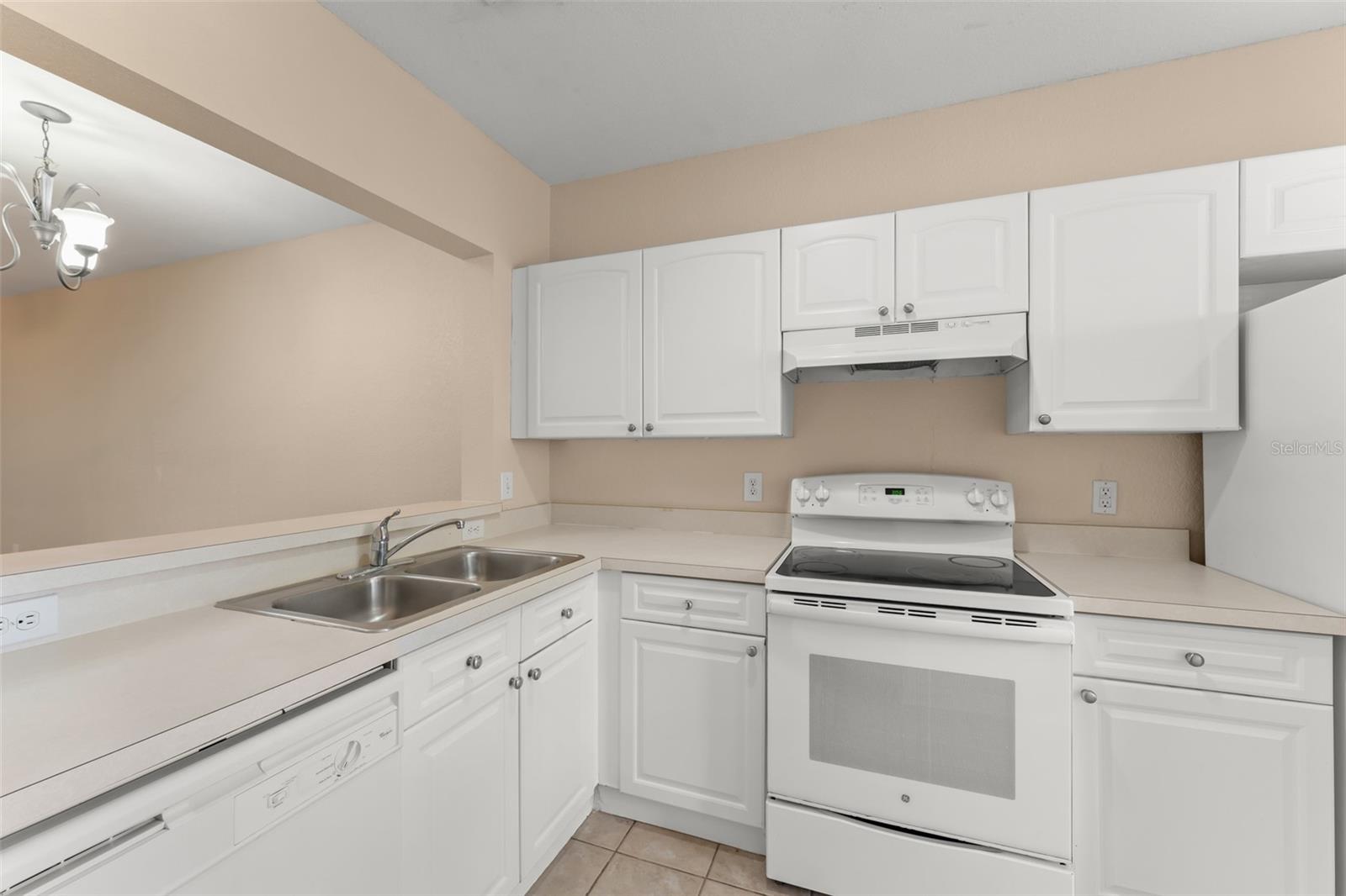 Image 7 of 34 For 4206 Plantation Cove Drive