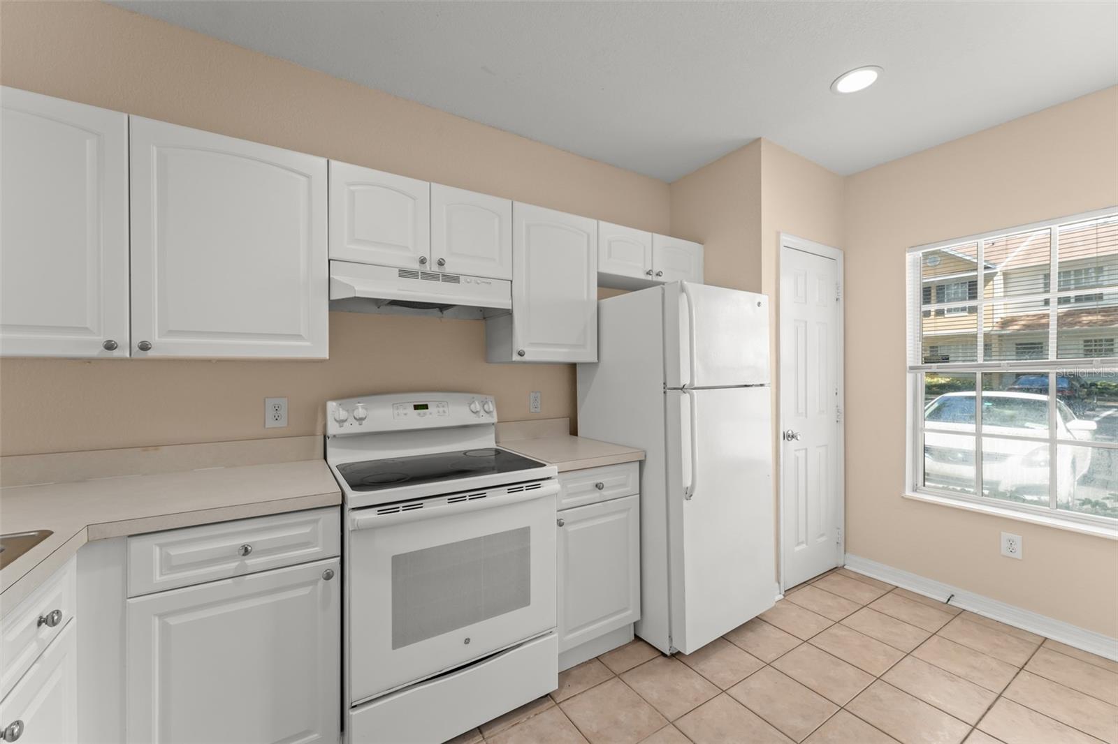 Image 8 of 34 For 4206 Plantation Cove Drive