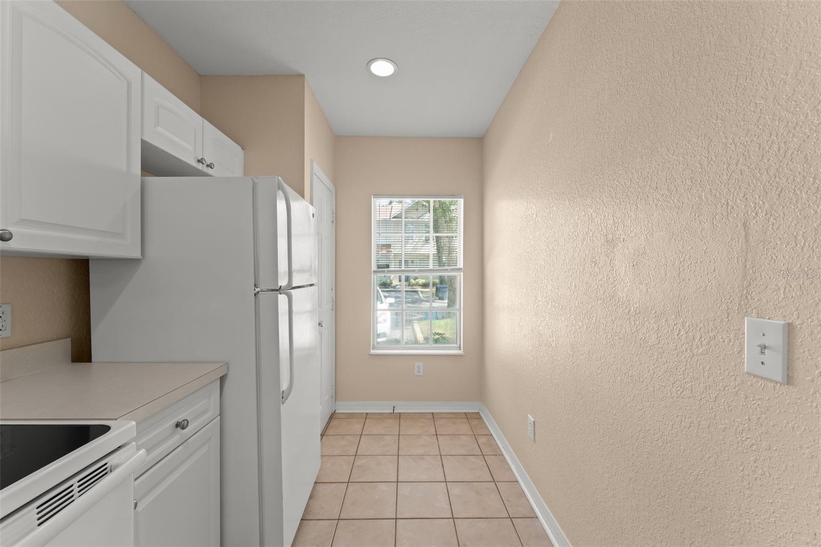 Image 9 of 34 For 4206 Plantation Cove Drive