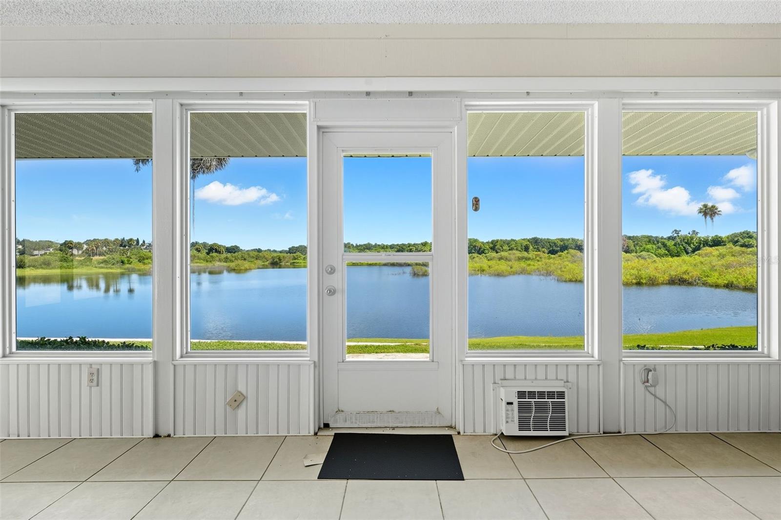 Image 9 of 34 For 1417 Lake Marion Drive