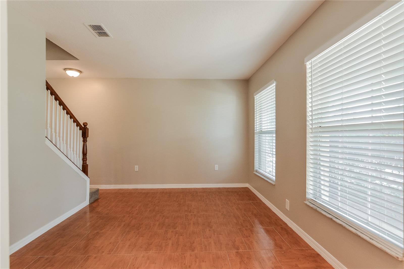 Image 2 of 17 For 2997 Beaumont Lane