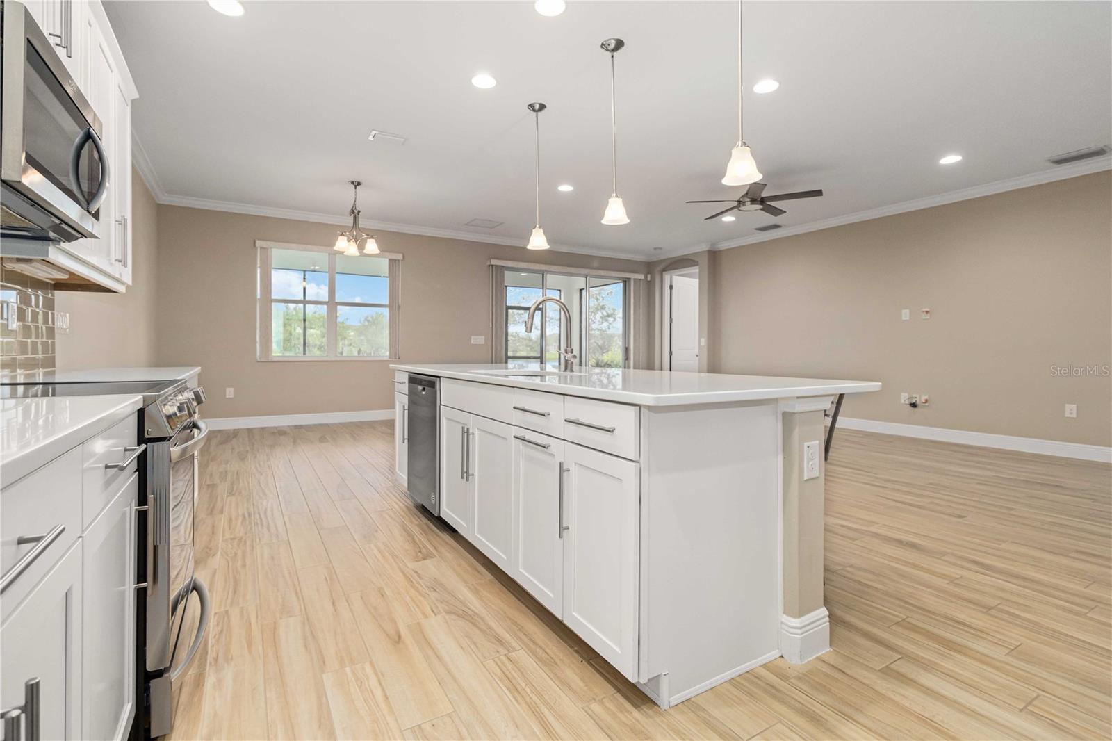 Image 17 of 47 For 7635 Wyndham Drive