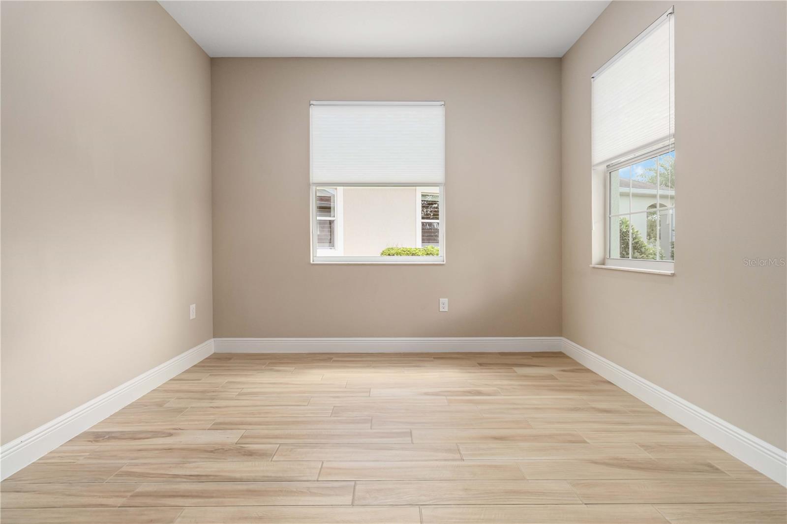 Image 5 of 47 For 7635 Wyndham Drive