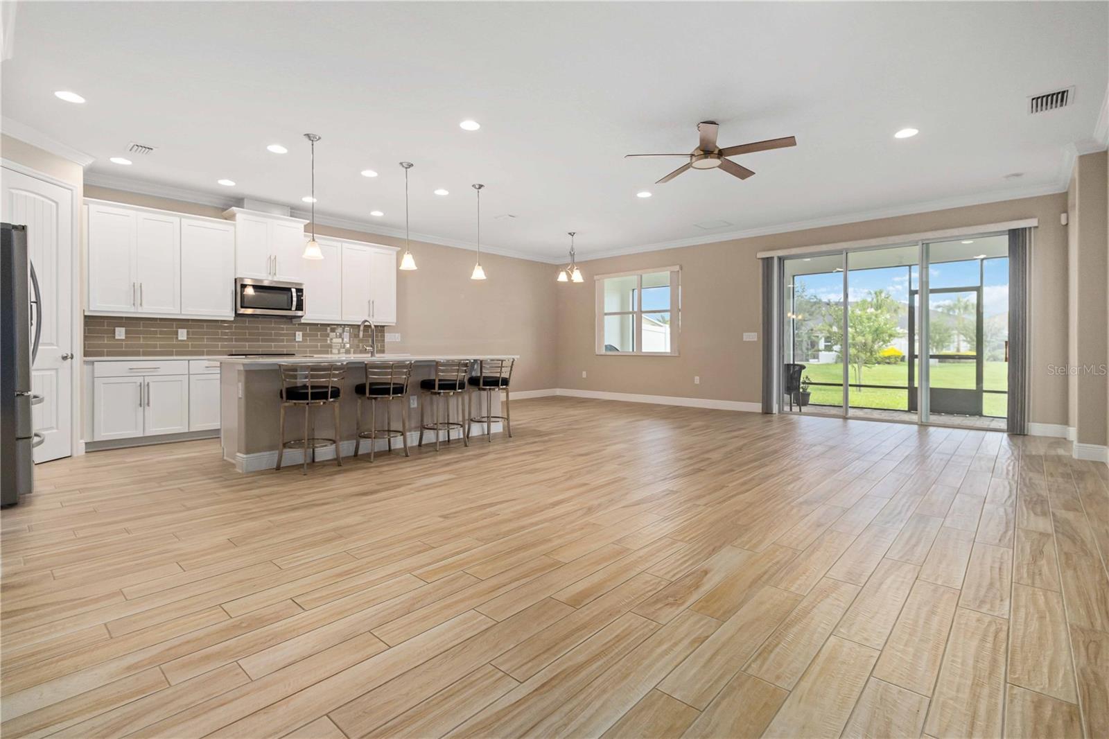 Image 7 of 47 For 7635 Wyndham Drive