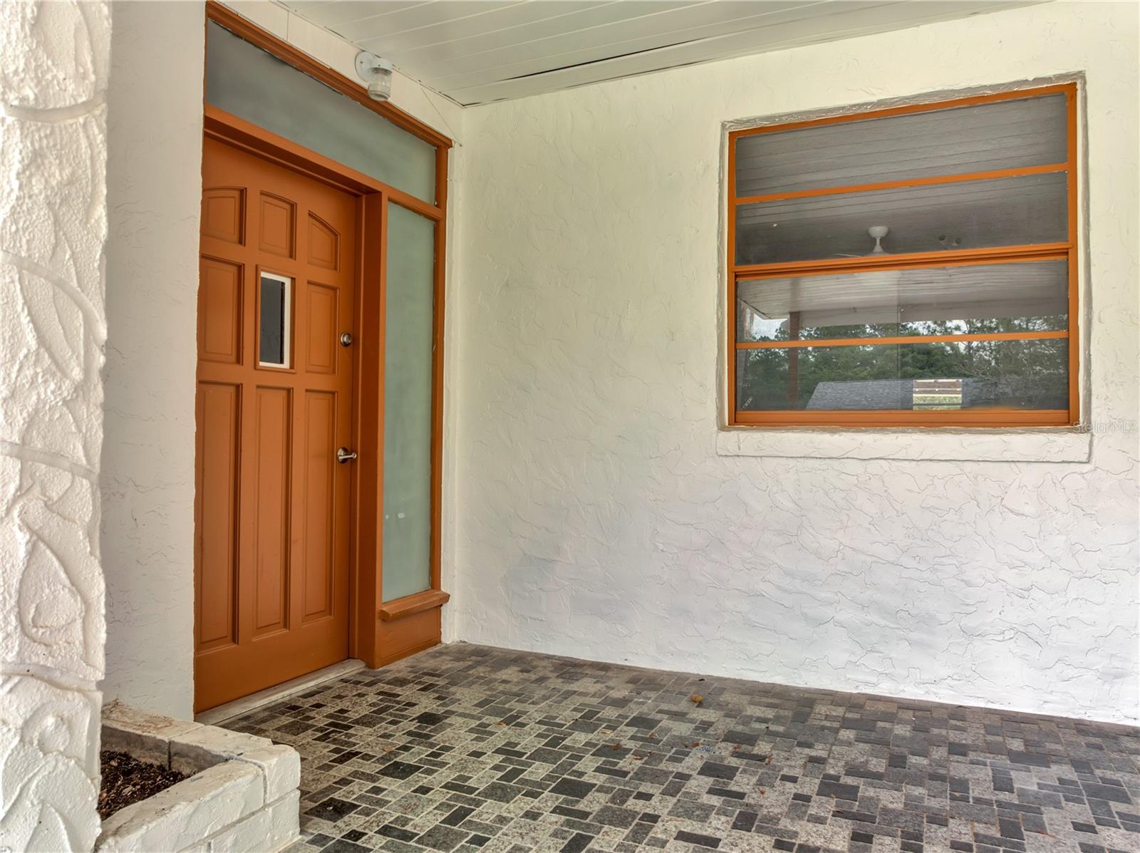 Image 5 of 62 For 2303 Bonneville Drive