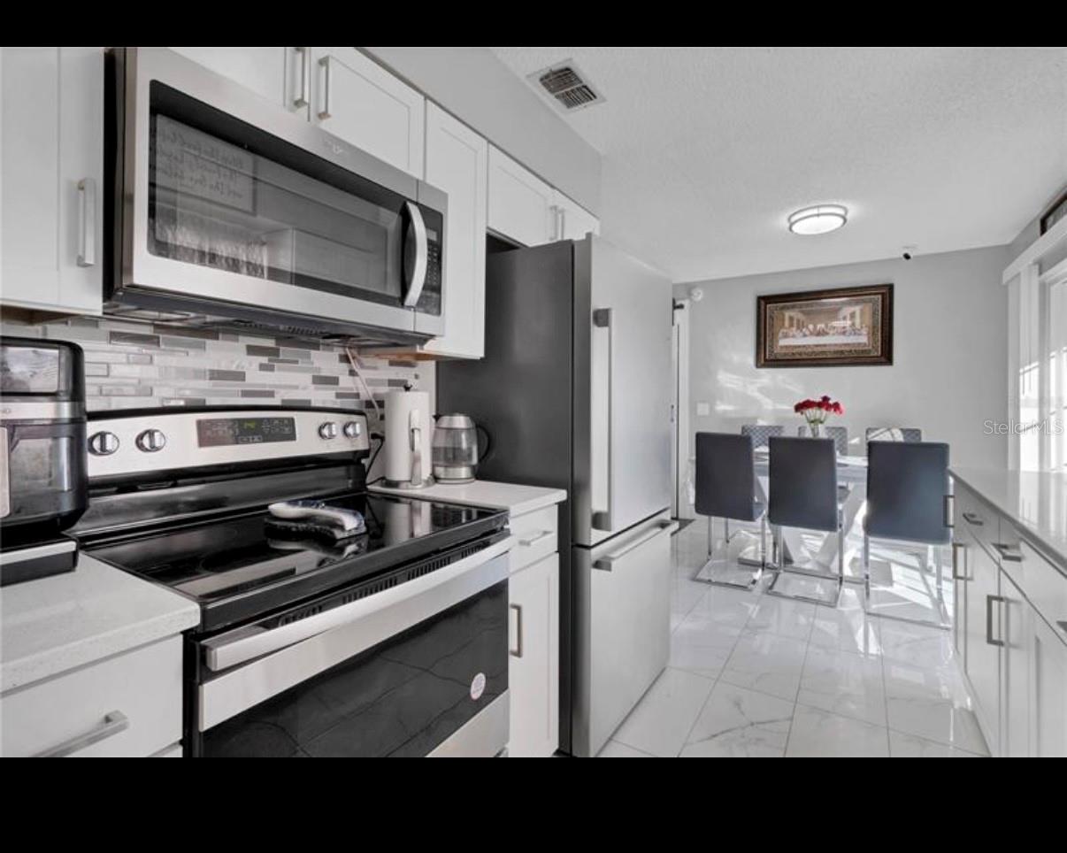 Image 4 of 19 For 314 Grossenbacher Drive