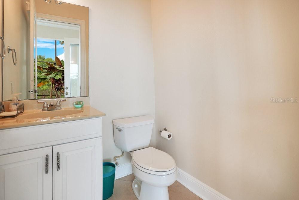Image 48 of 69 For 13527 Lake Cawood Drive