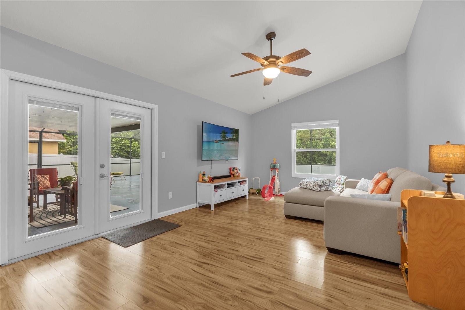 Image 5 of 27 For 3424 Fox Hollow Drive