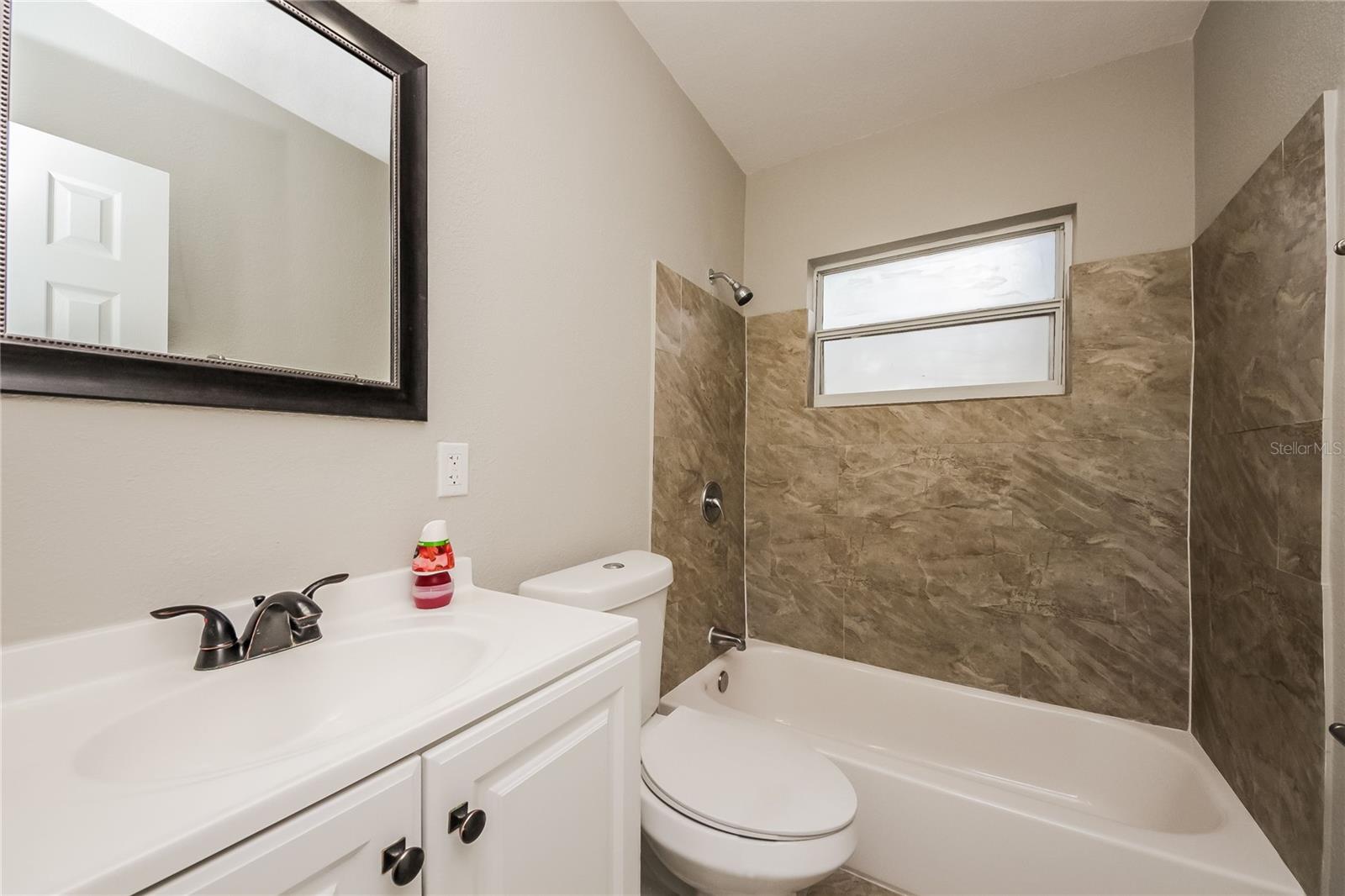 Image 13 of 16 For 6218 Balboa Drive