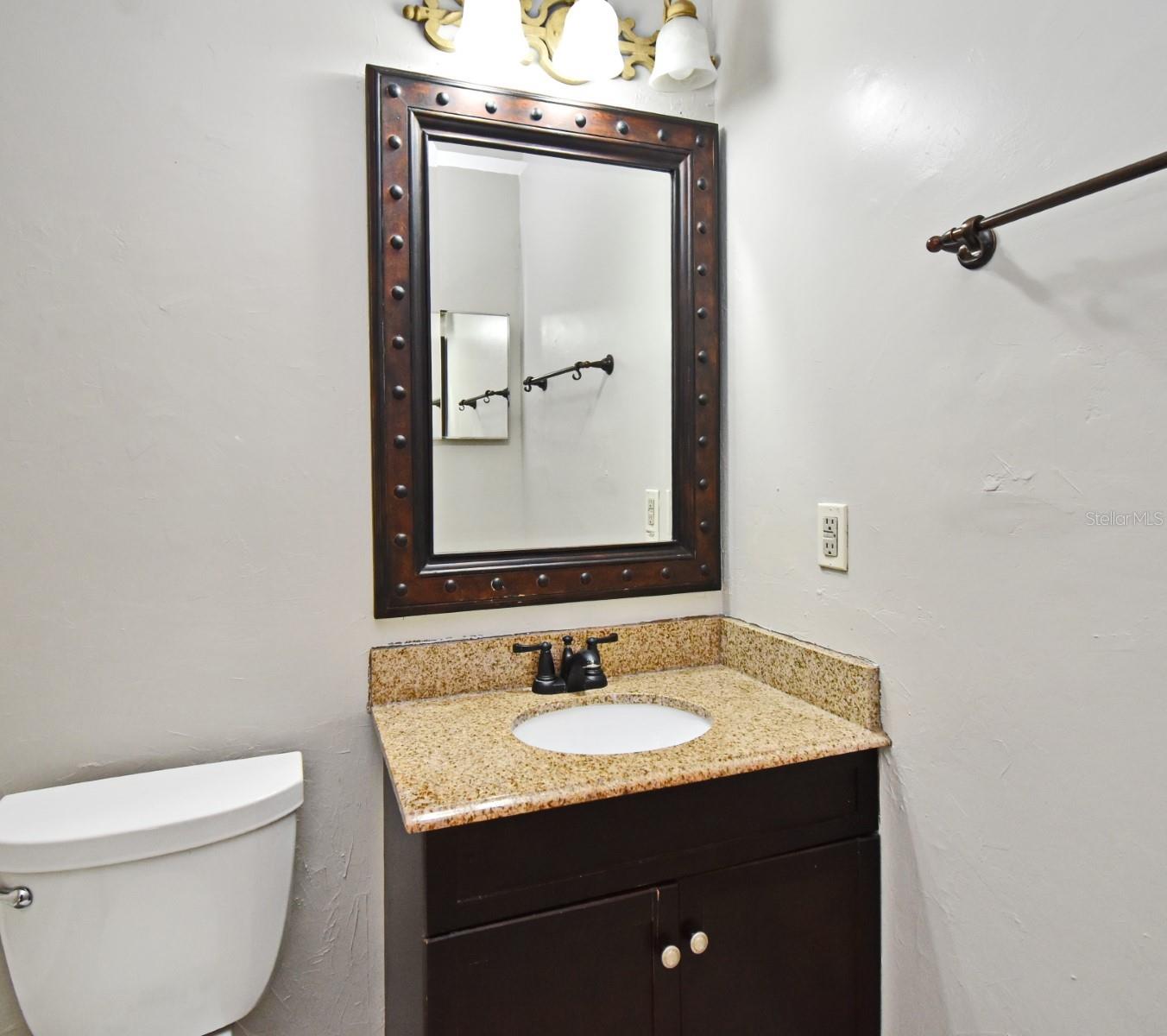 Image 10 of 12 For 7781 Fernbrook Way