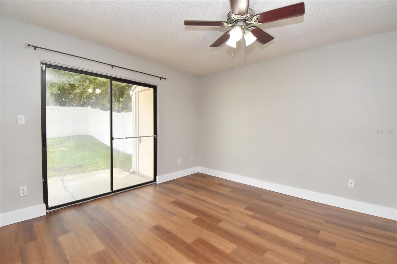 Image 9 of 12 For 7781 Fernbrook Way