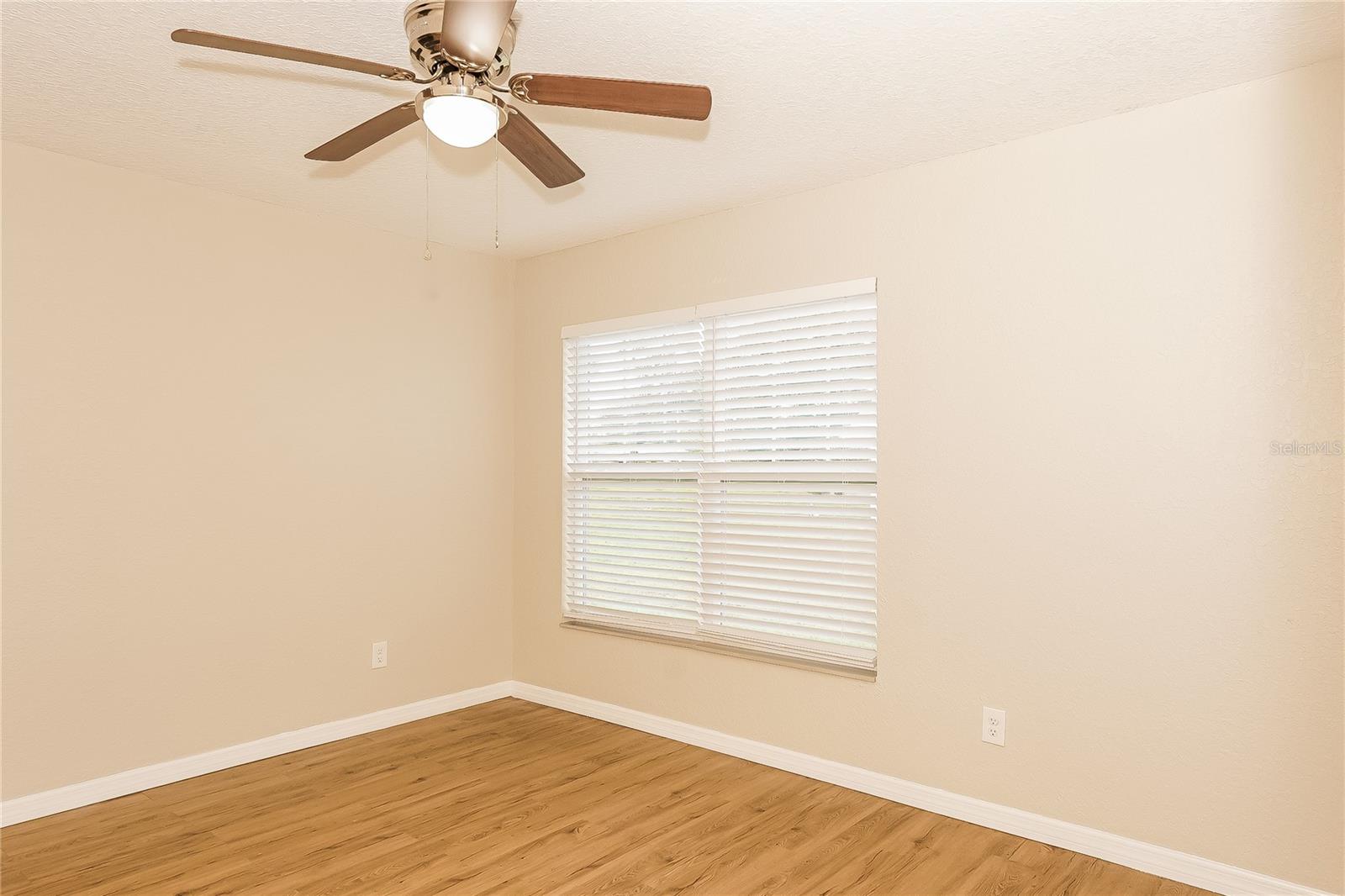 Image 13 of 16 For 1012 Dunbar Avenue