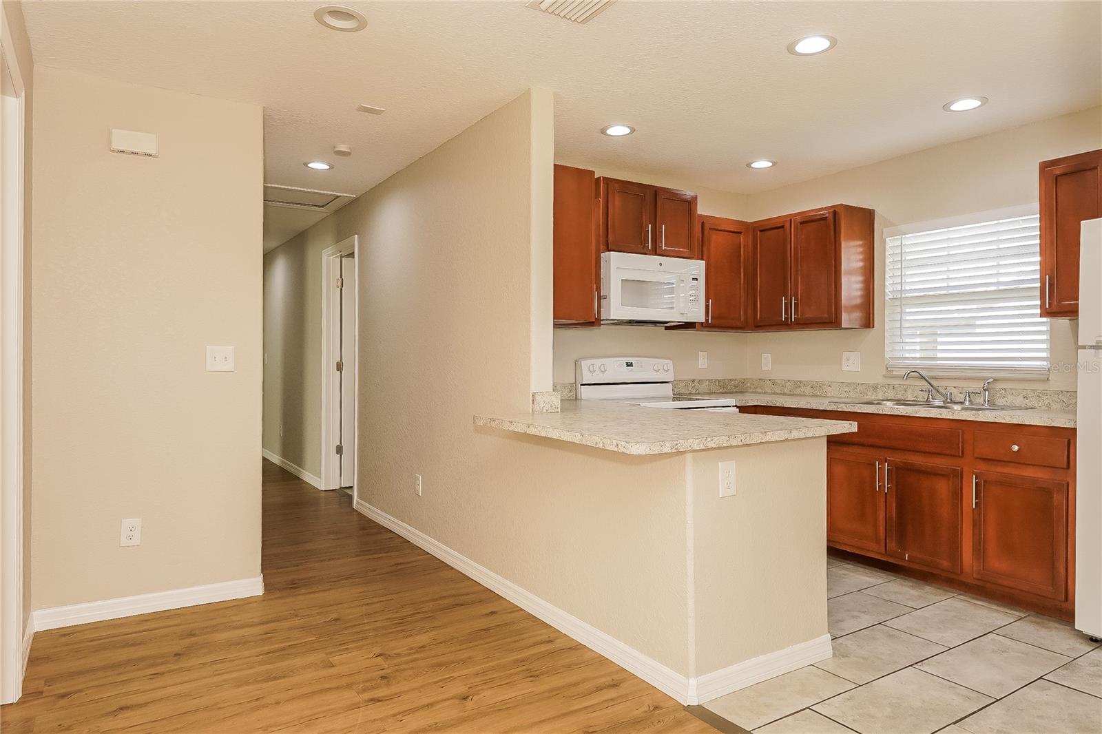 Image 6 of 16 For 1012 Dunbar Avenue
