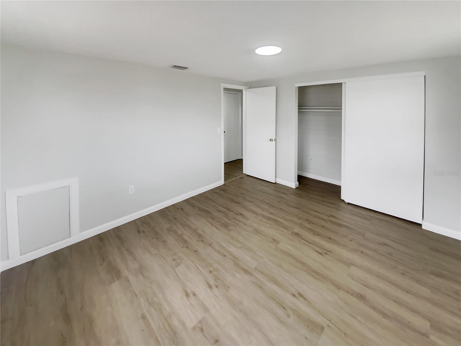 Image 5 of 26 For 7340 Westcott Drive