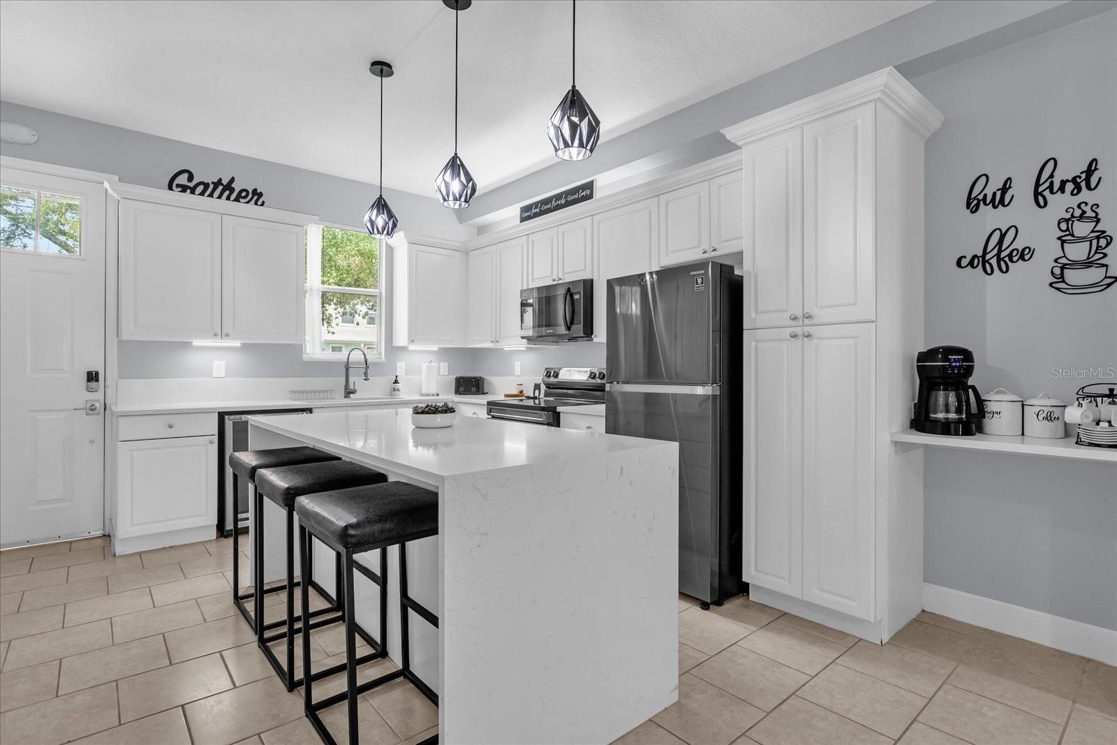 Image 7 of 29 For 627 Cornerstone Drive