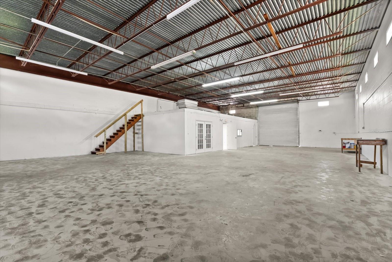 Image 8 of 8 For 260 Power Court 100-110