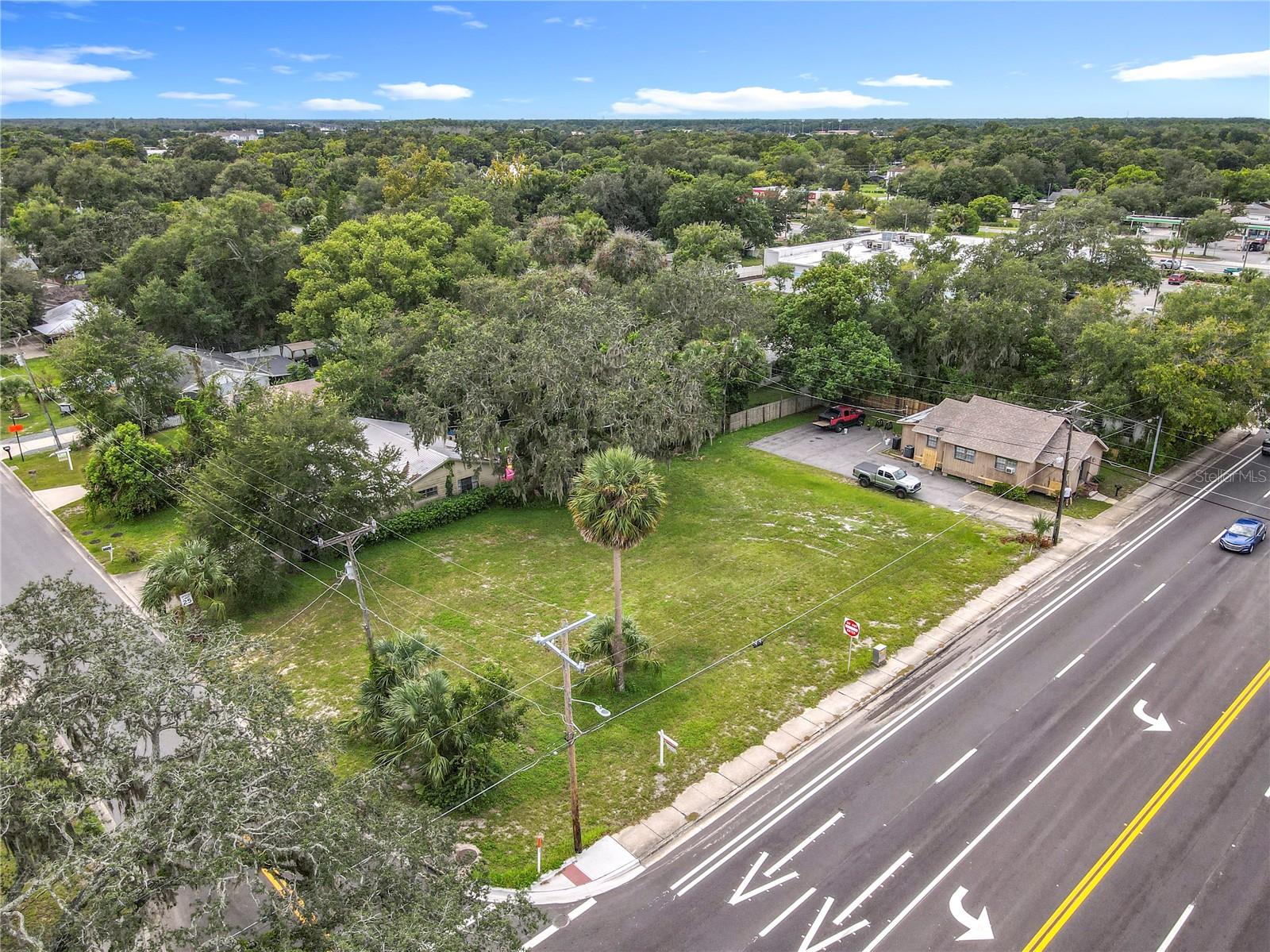 Image 5 of 12 For  Elm Avenue 