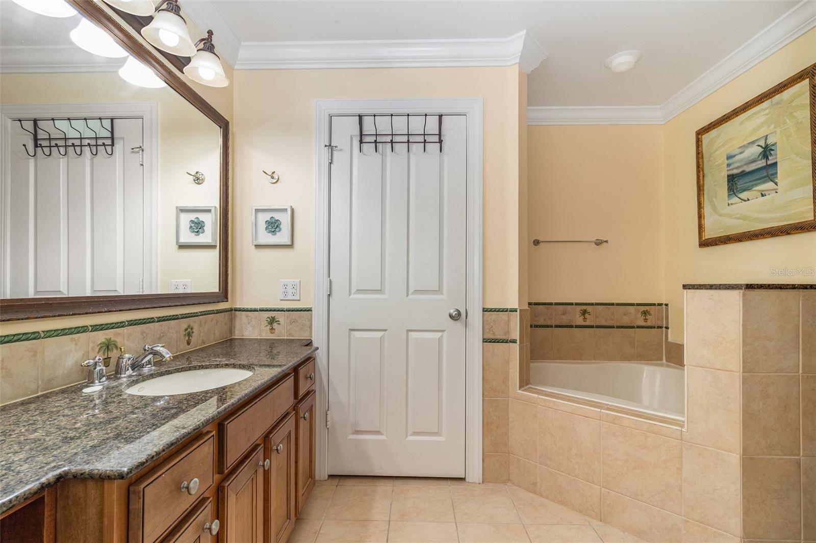 Image 15 of 31 For 7703 Heritage Crossing Way 102