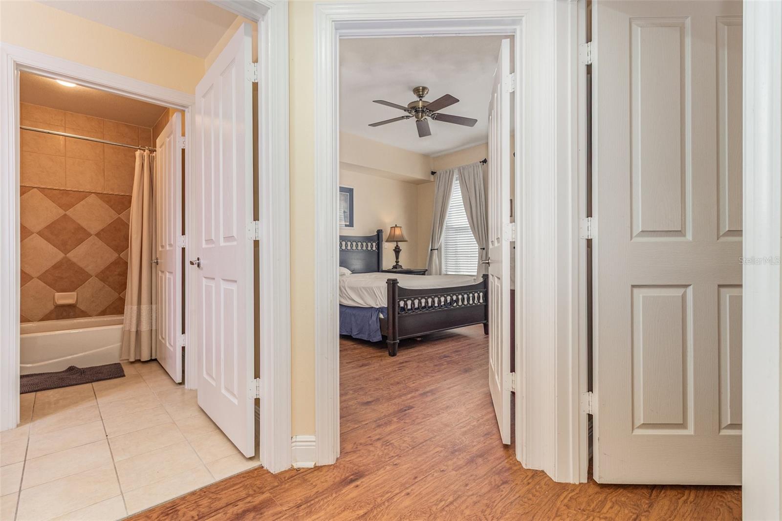 Image 19 of 31 For 7703 Heritage Crossing Way 102
