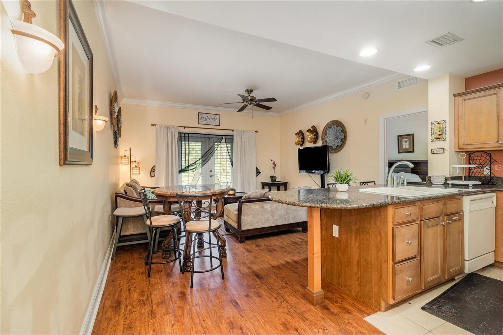 Image 7 of 31 For 7703 Heritage Crossing Way 102