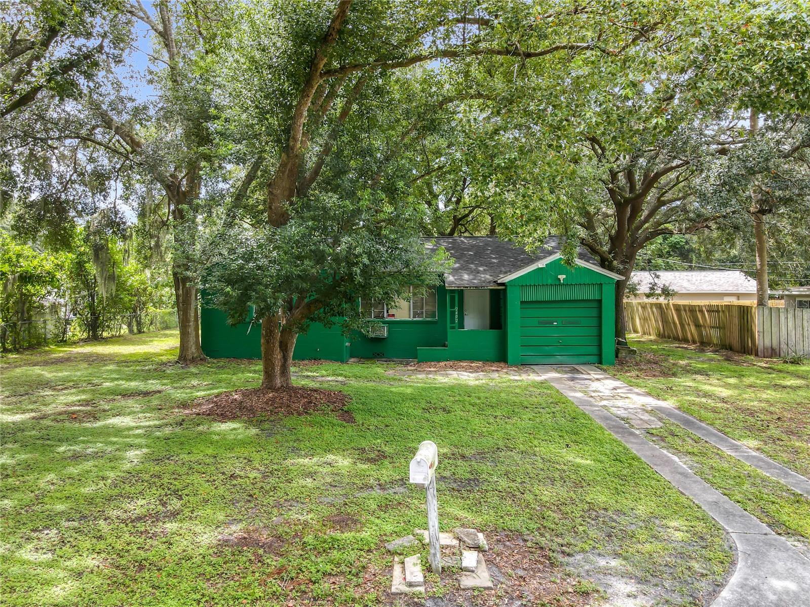 Image 3 of 36 For 2402 Stevens Avenue