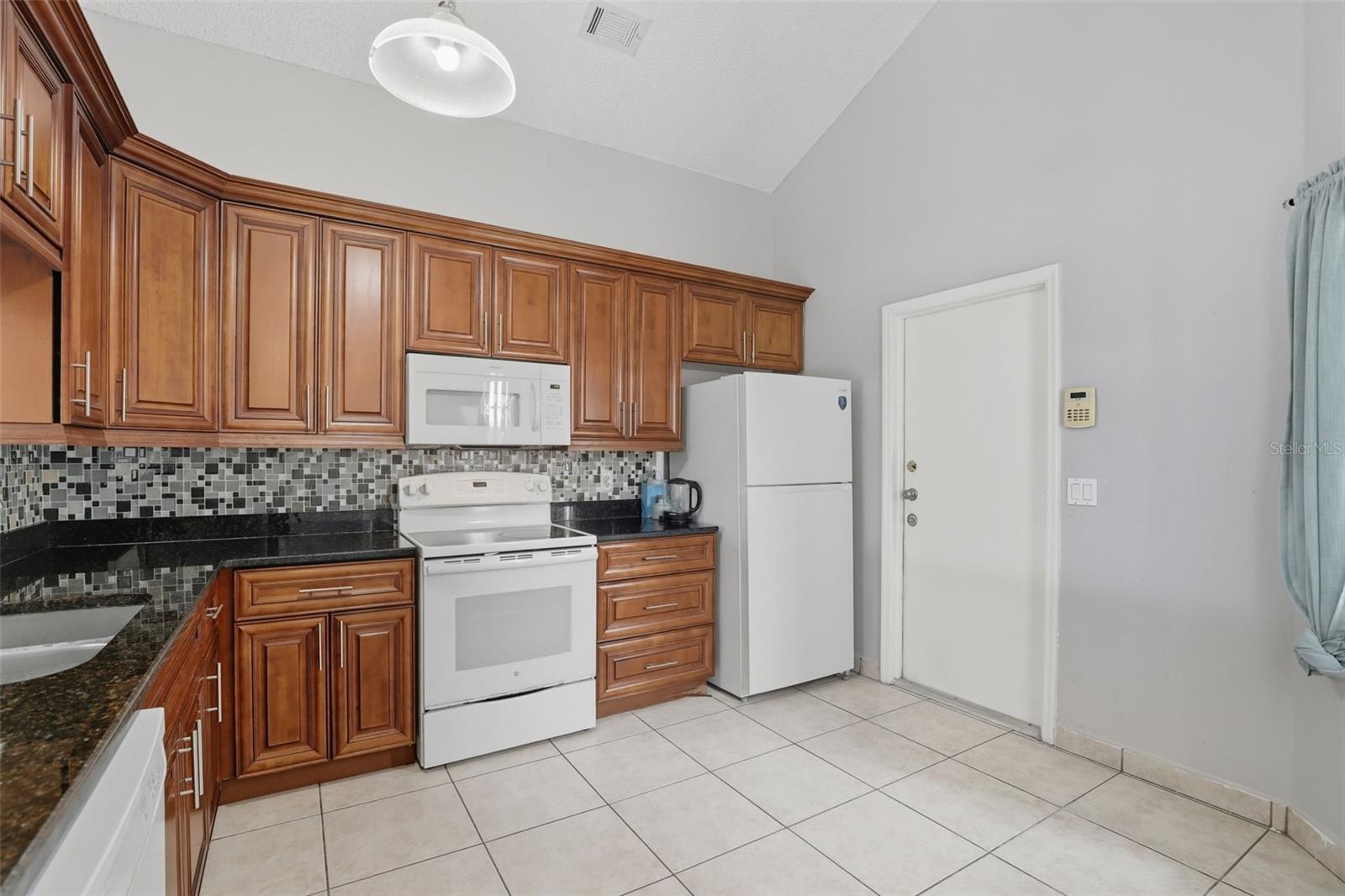 Image 10 of 29 For 1031 Apopka Woods Lane