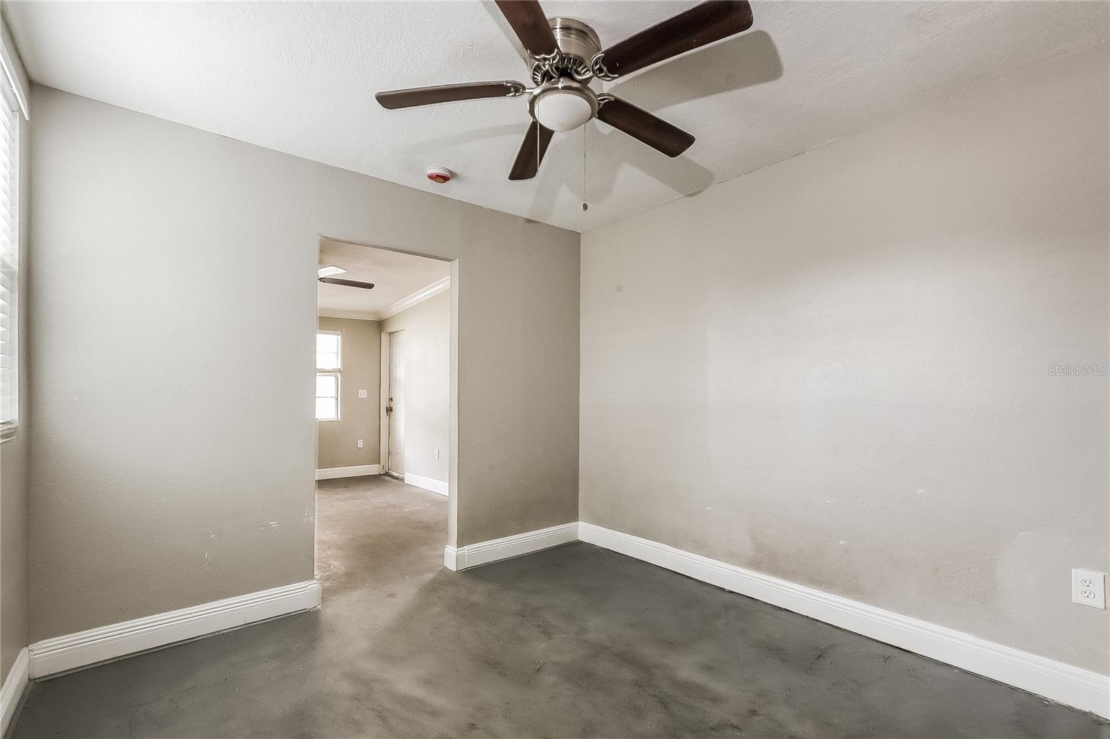Image 2 of 17 For 1230 Saint James Road