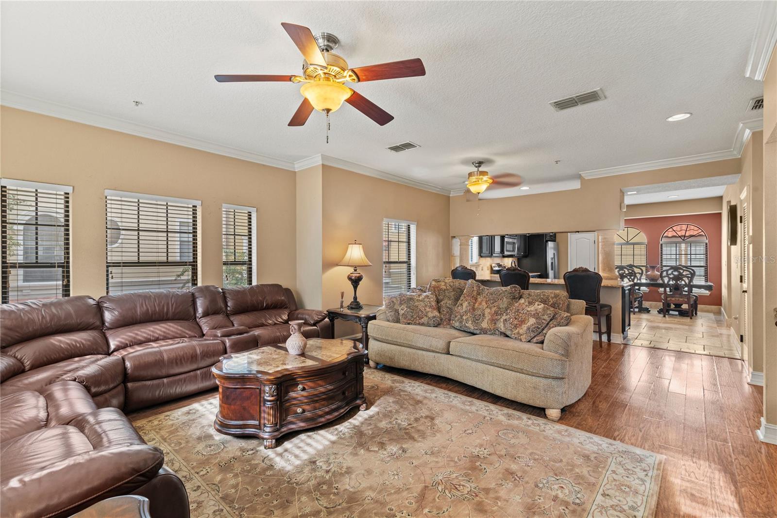 Image 12 of 75 For 3433 Messina Drive