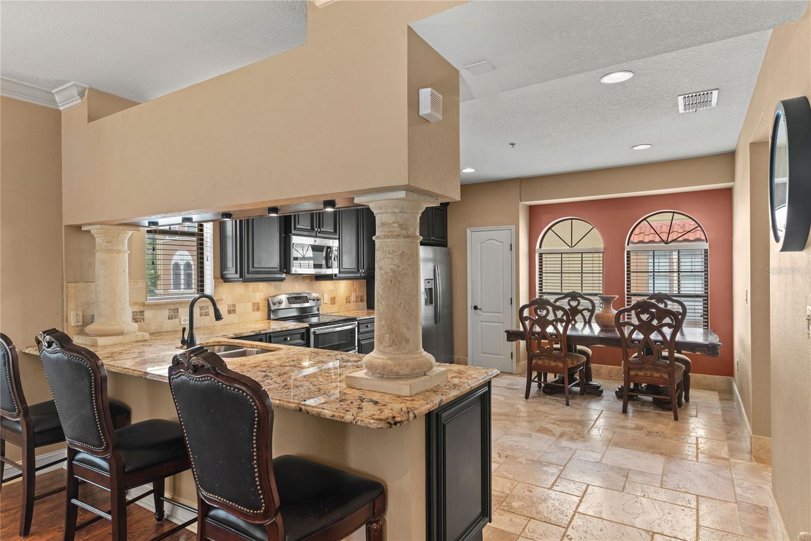 Image 16 of 75 For 3433 Messina Drive