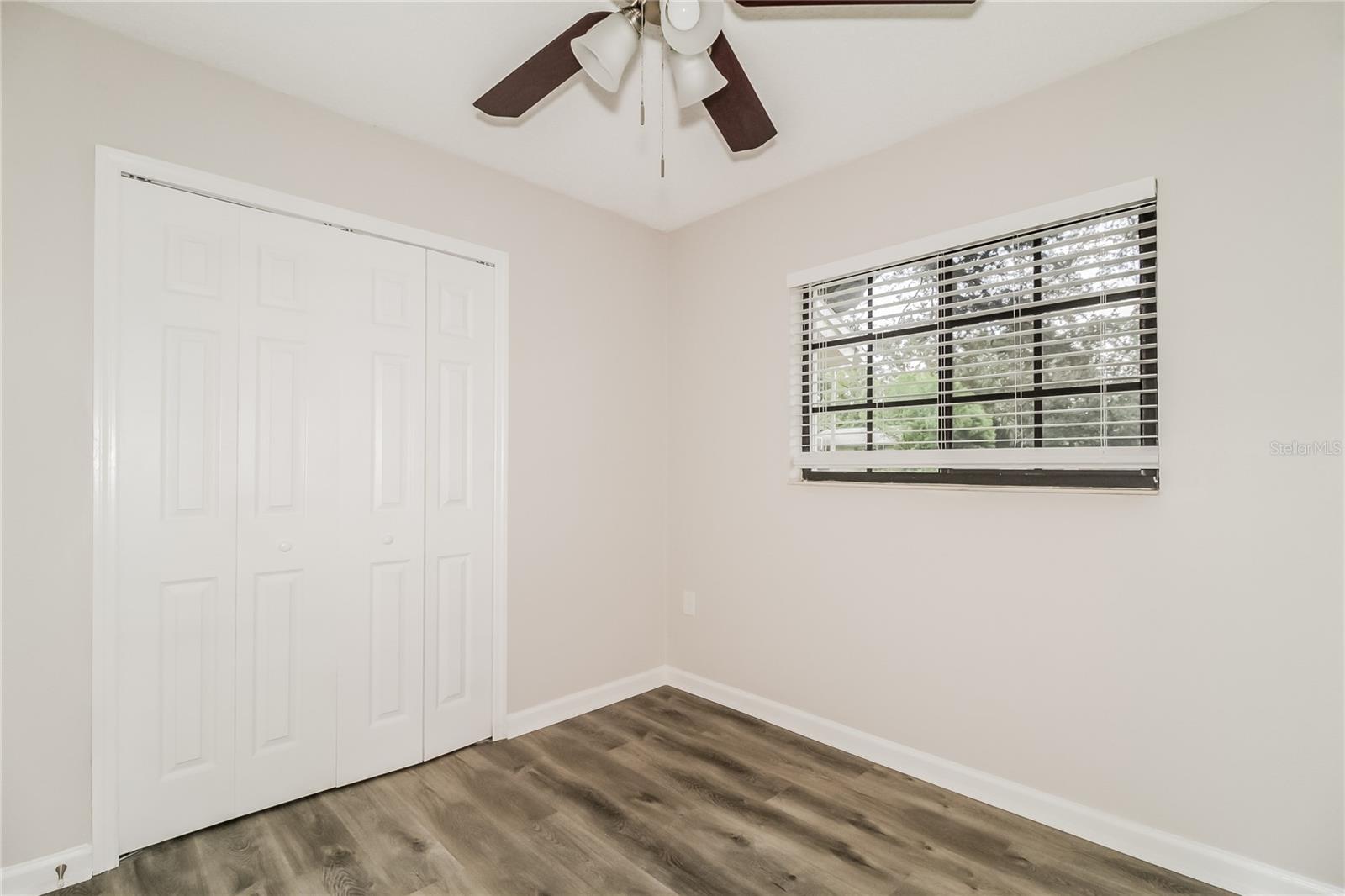 Image 11 of 16 For 5312 Sun Valley Court