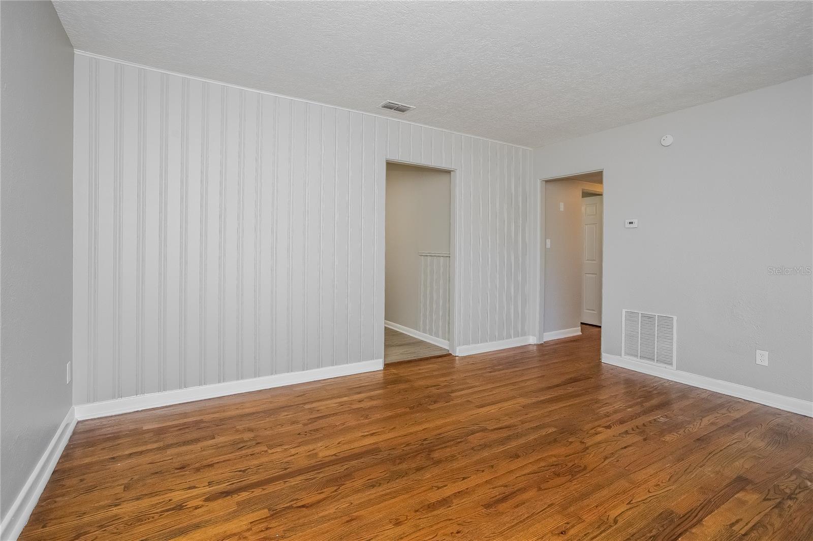 Image 3 of 16 For 4435 Fairview Avenue