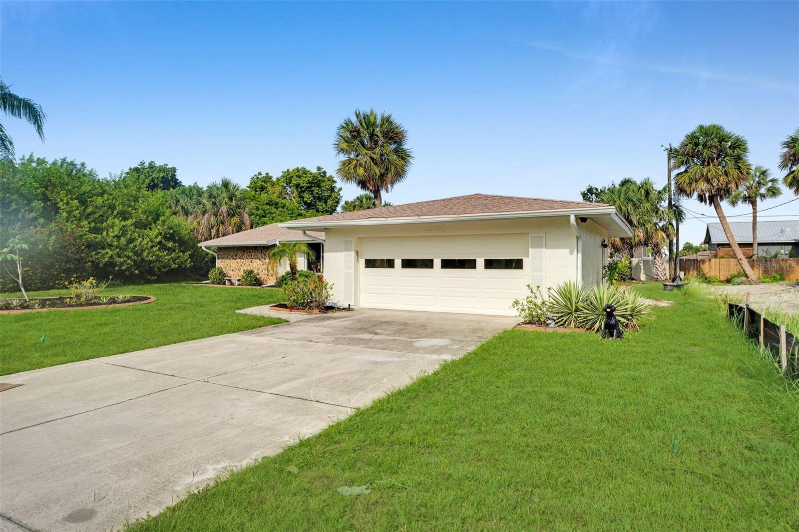Details for 3307 Pinetree Street, PORT CHARLOTTE, FL 33952