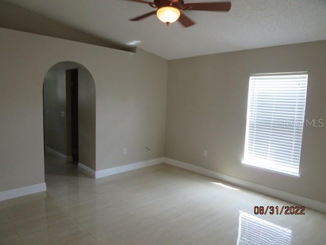 Image 11 of 23 For 190 Lake Shepard Drive