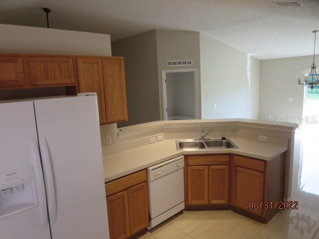 Image 9 of 23 For 190 Lake Shepard Drive