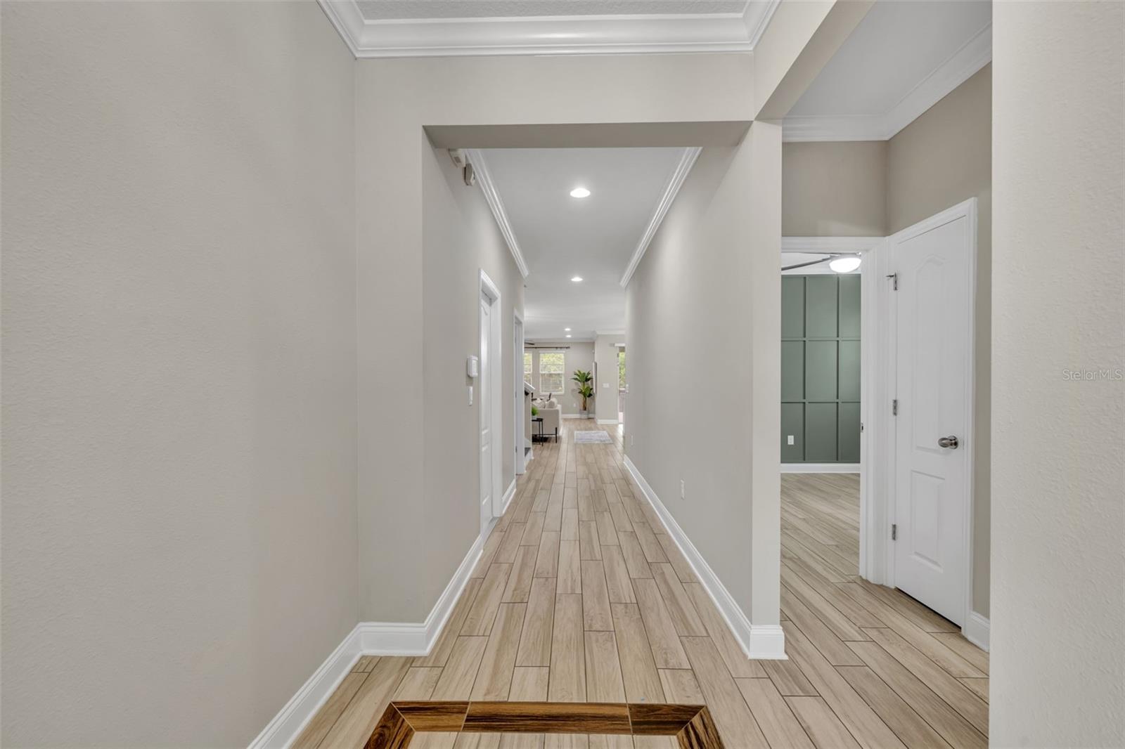 Image 5 of 42 For 3166 Somerset Park Dr