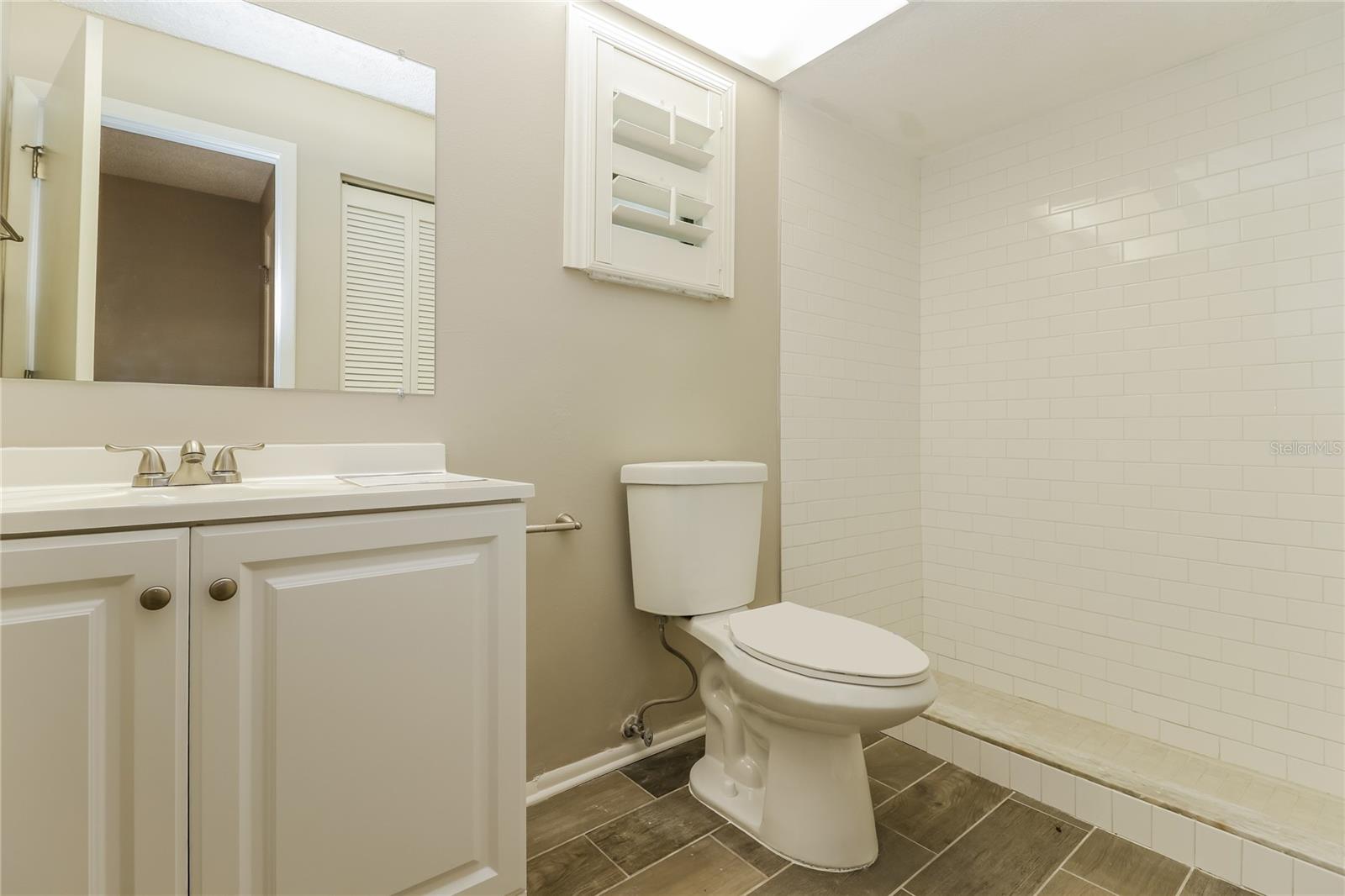 Image 11 of 16 For 5048 Brandeis Circle S
