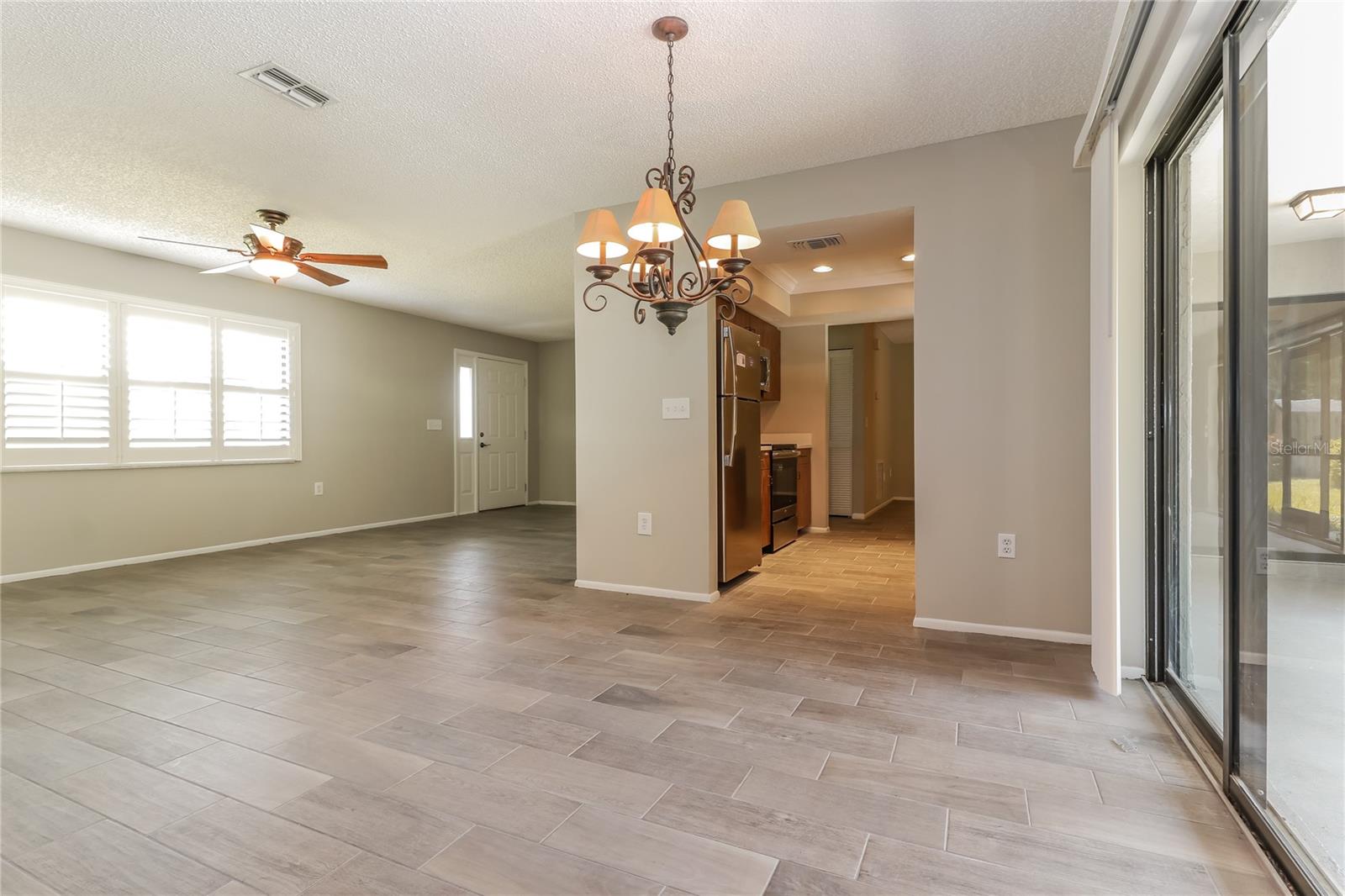 Image 5 of 16 For 5048 Brandeis Circle S