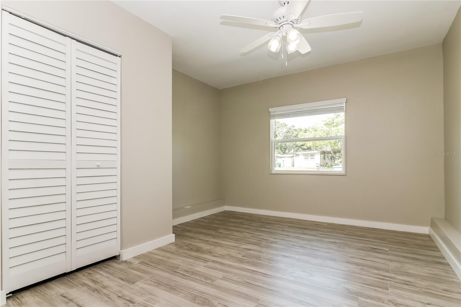 Image 7 of 16 For 9537 Groveland Street