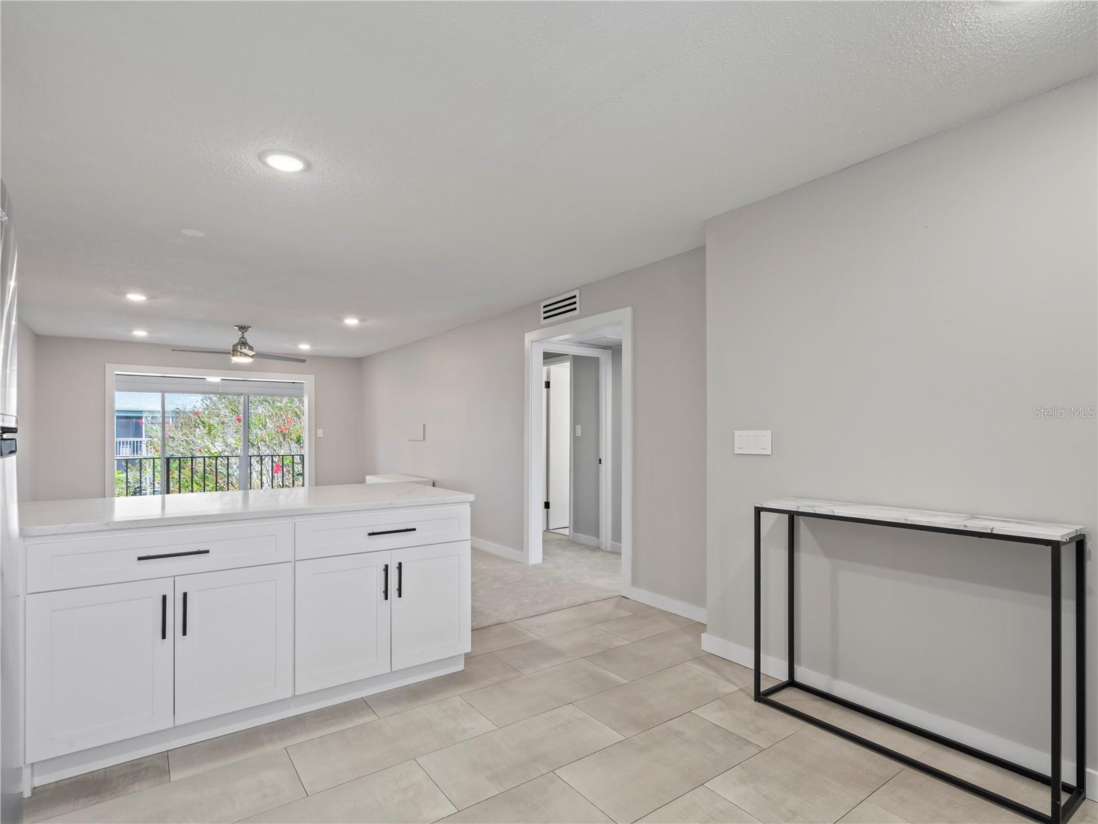 Image 4 of 20 For 1250 Denning Drive 213