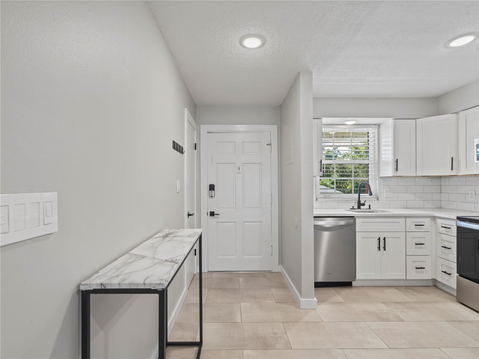 Image 8 of 20 For 1250 Denning Drive 213