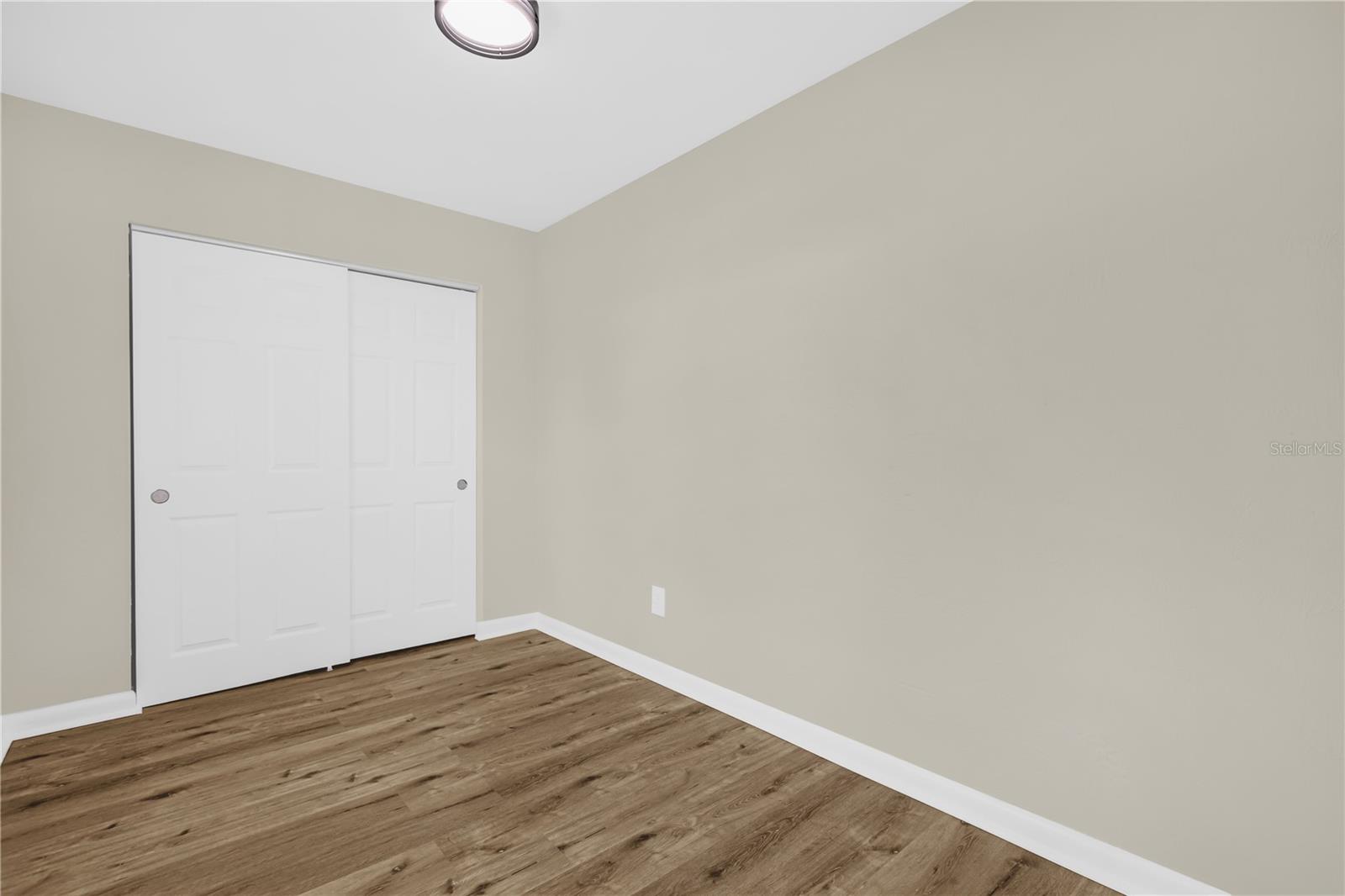 Image 22 of 31 For 2521 Yule Tree Drive